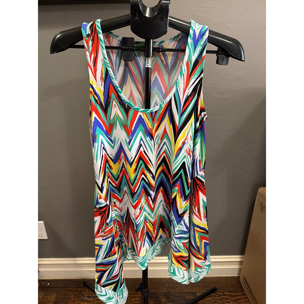 Beige by ECI Multicolor Chevron Zigzag Handkerchief Hem Tank Top Small